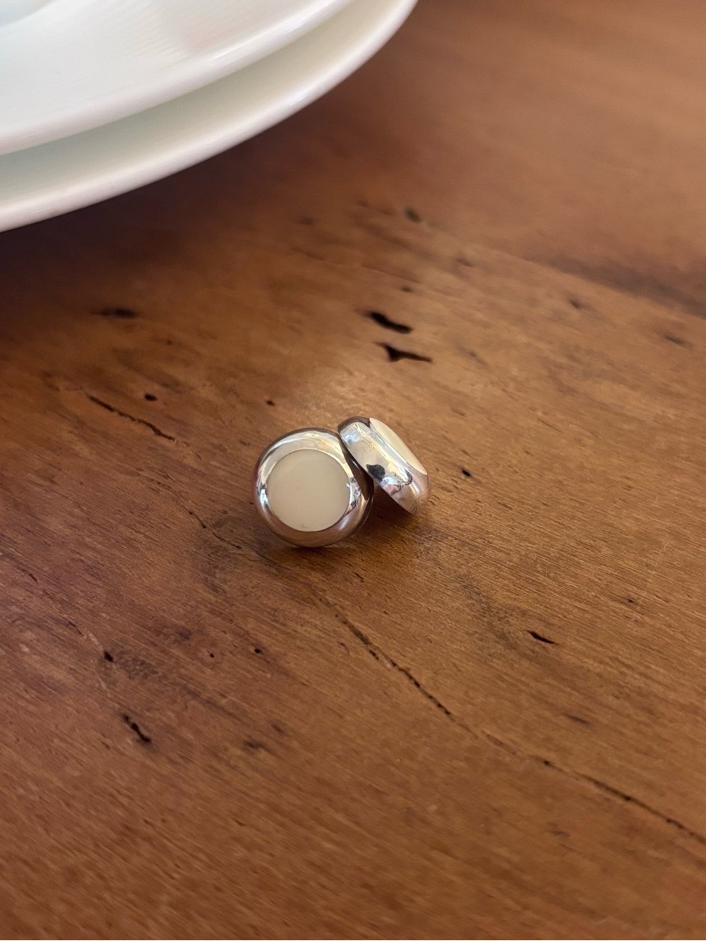 Sterling Silver and Cream Stud Earring